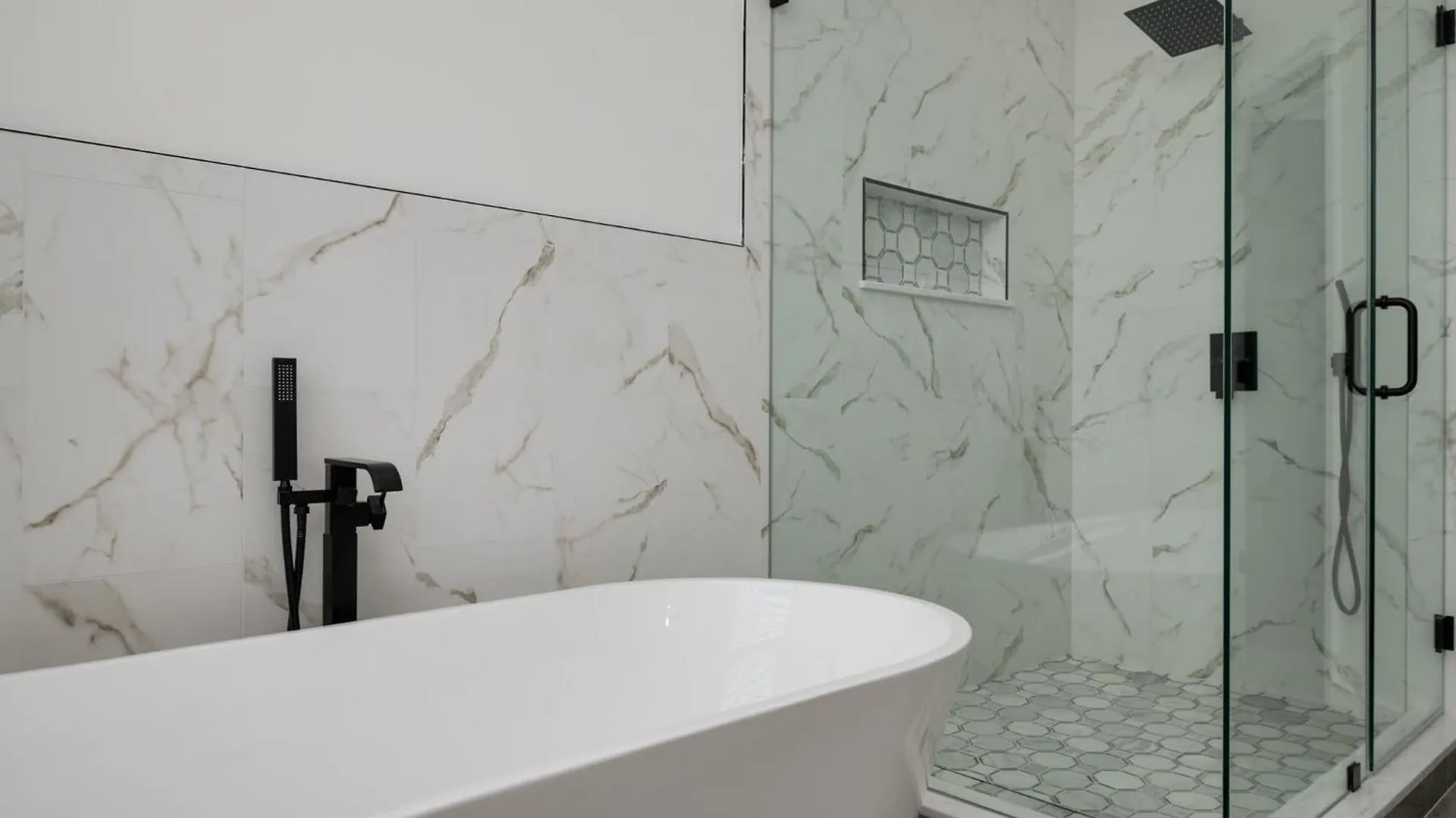 Luxury Waterfront Villa Heated Pool & Gameroom 탬파 0*,  미국