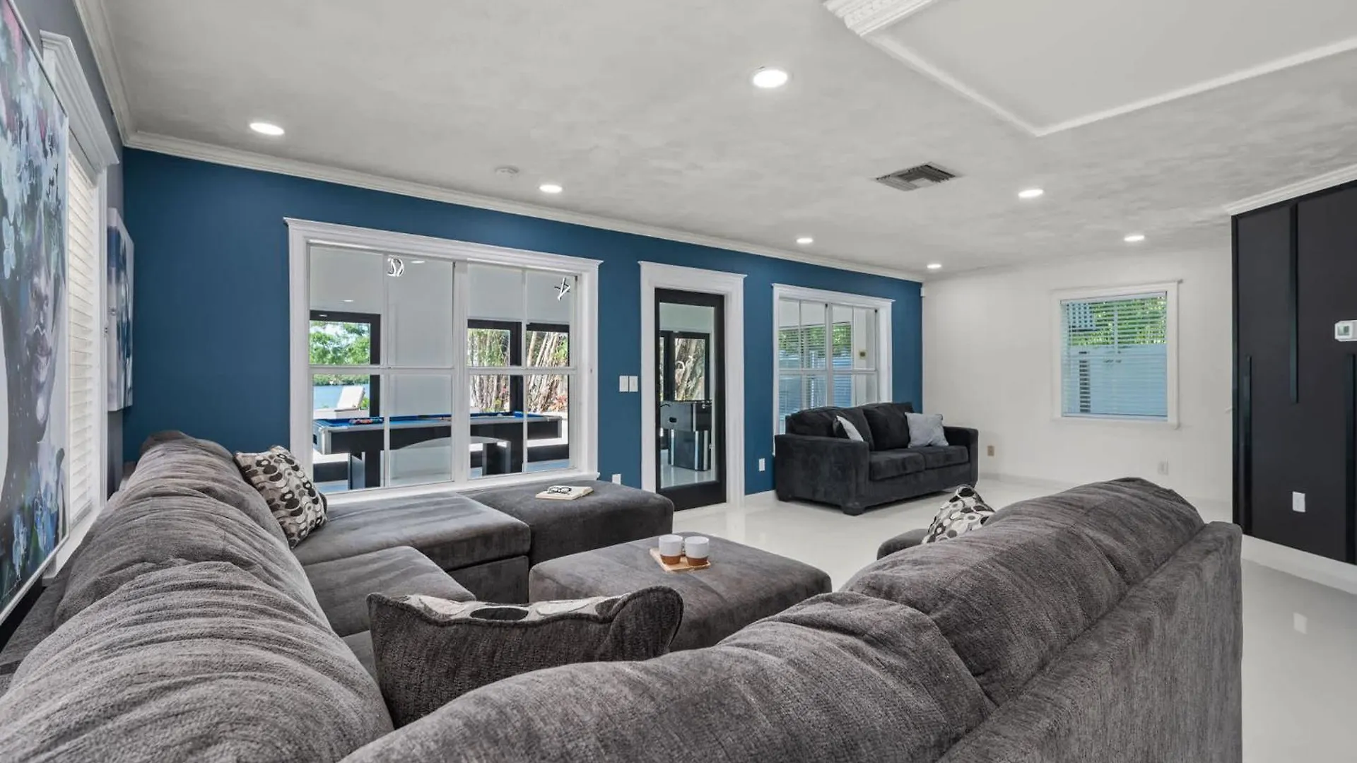 Luxury Waterfront Villa Heated Pool & Gameroom 탬파 0*,