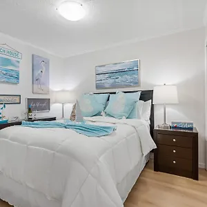 Holiday home Fun-n-sun With Spectacular Ocean Views, Tampa