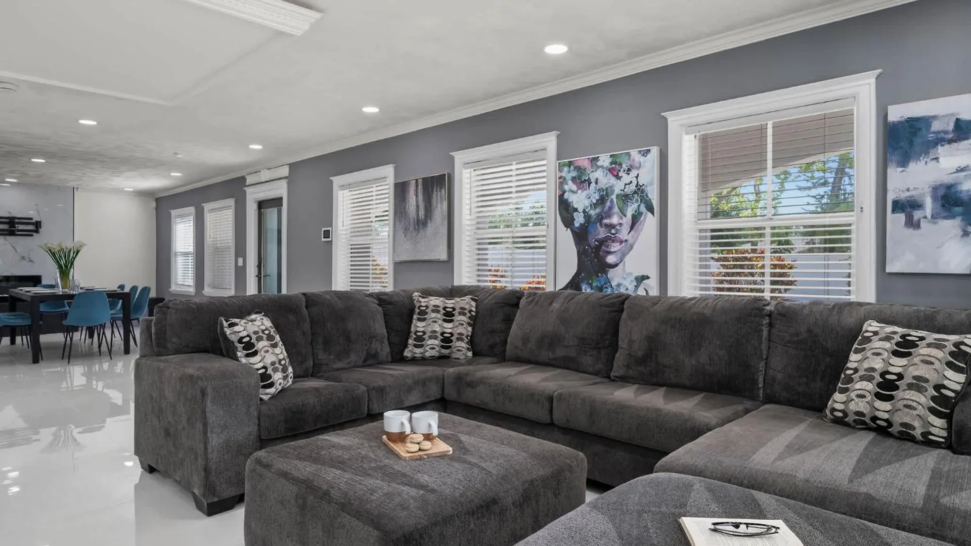 Dom wakacyjny Luxury Waterfront Villa Heated Pool & Gameroom Tampa